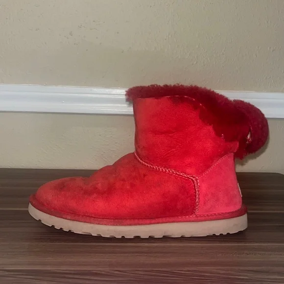 UGG Women's Vibrant Red Winter Boots - Picture 4 of 16